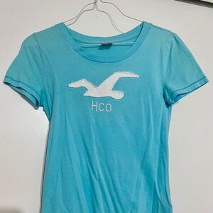 Hollister Graphic Tee